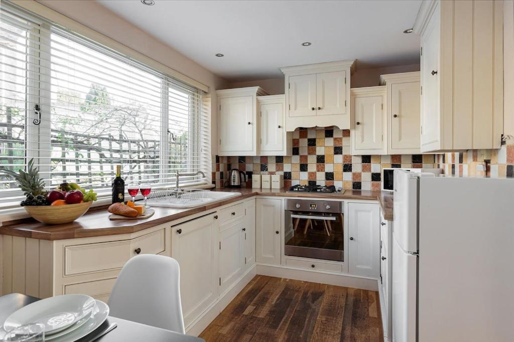 Dell View Cottage Ashbourne  Bagian luar foto